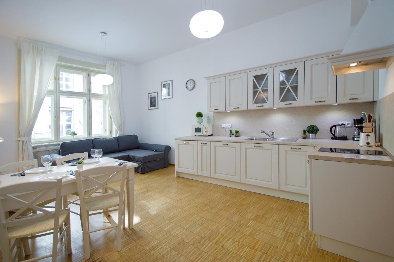 Modern Apartment Charvatova Πράγα Εξωτερικό φωτογραφία
