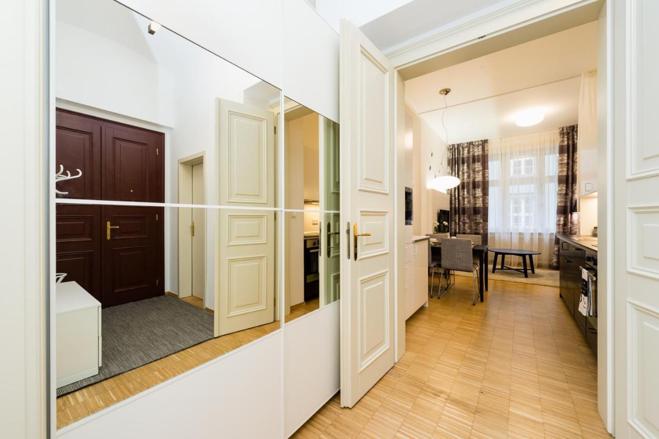 Modern Apartment Charvatova Πράγα Εξωτερικό φωτογραφία